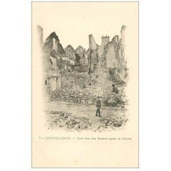 carte postale ancienne 28 CHATEAUDUN.Ruines après la Guerre vers 1900