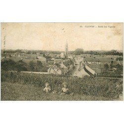 carte postale ancienne 28 CLOYES. Fillettes dans les Vignes 1905