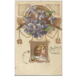 carte postale ancienne 28 CRECY-COUVE par TREON. Meilleurs voeux 1907. Carte gaufrée reliure Or