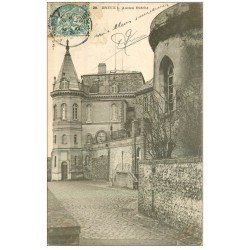 carte postale ancienne 28 DREUX. Ancien Evêché 1904