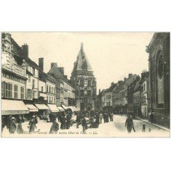 carte postale ancienne 28 DREUX. Grande Rue 1915 et ancien Hôtel de Ville