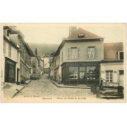 28 EPERNON. Porte du Puits de la Ville 1904 Epicerie Boulangerie. Ed Eude à Epernon