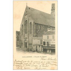 carte postale ancienne 28 GALLARDON. Eglise, Confections et Café du Commerce 1902
