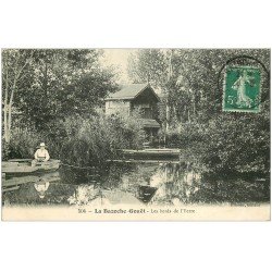 carte postale ancienne 28 LA BAZOCHE-GOUET. Jeune Pêcheur sur l'Yerre