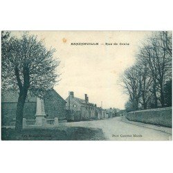 carte postale ancienne 28 SANCHEVILLE. Rue de Croix