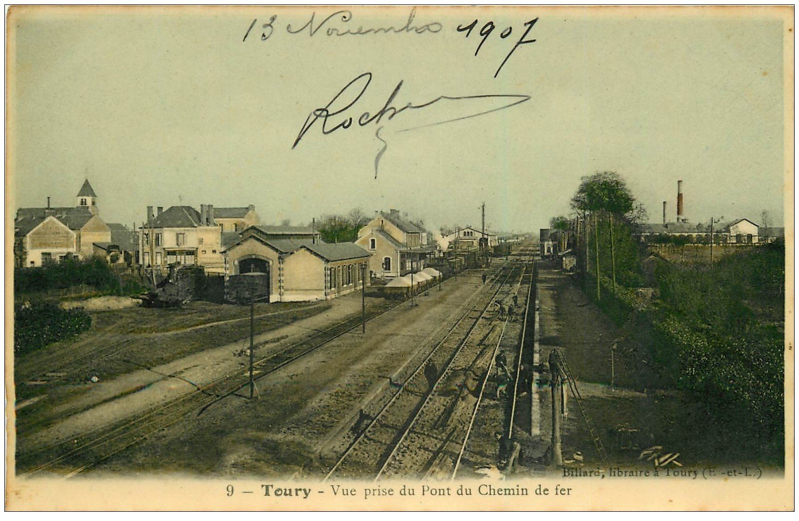 28 TOURY. Gare et Trains 1907. Carte vierge émaillographie