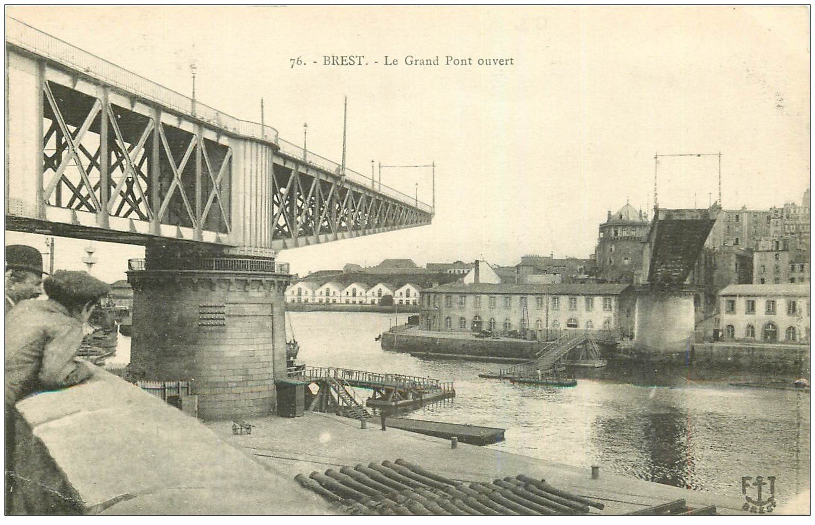 carte postale ancienne 29 BREST. Le Grand Pont ouvert
