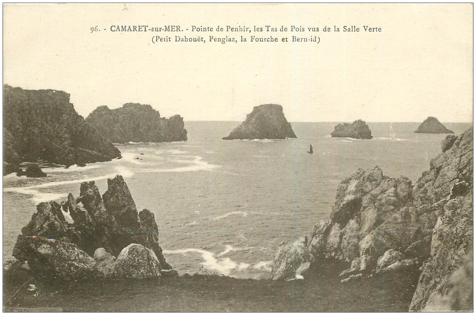 CAMARET-SUR-MER (Finistère). La Pointe des Pois.