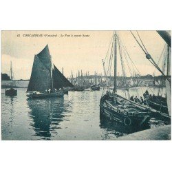 29 CONCARNEAU. Bâteaux Thonnier dans le Port 1930