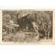 carte postale ancienne 29 HUELGOAT. Personnages Grotte d'Artus 1939