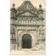 carte postale ancienne 29 LANDERNEAU. Porche Eglise Saint-Houardon avec Fillettes