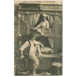 carte postale ancienne 29 LIT-CLOS A ETAGE. La Paresseuse 1915