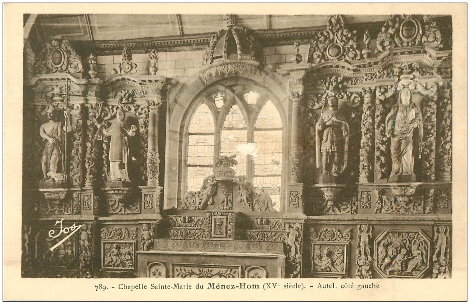 carte postale ancienne 29 MENEZ-HOM. Chapelle Sainte-Marie Autel gauche