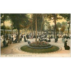 carte postale ancienne 03 VICHY. Palais des Sources et Parc 1912. LL n°38