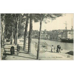 carte postale ancienne 29 MORLAIX. Cours Beaumont 1923. Pli coin gauche