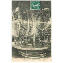 carte postale ancienne 29 PENMARCH. Lanterne Phare d'Eckmühl 1912. Appareil d'éclairage