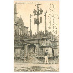 carte postale ancienne 29 PLOUGASTEL-DAOULAS. Le Calvaire 1902 avec Breton