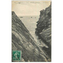 carte postale ancienne 29 PRIMEL. La Crevasse 1911