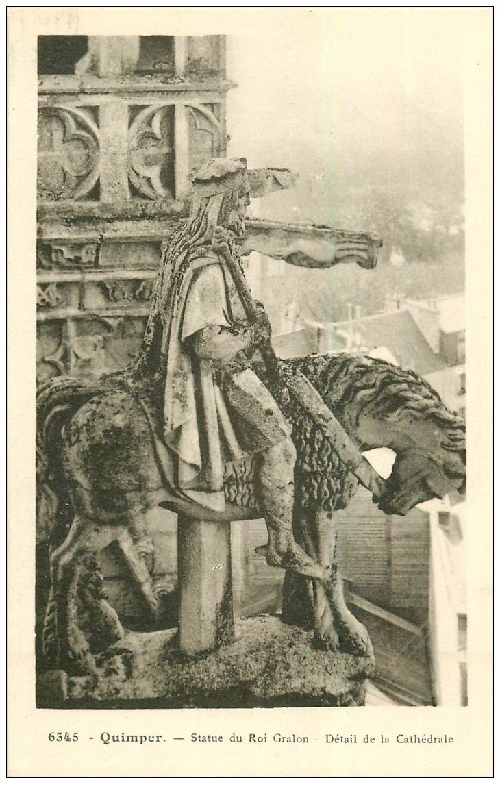 carte postale ancienne 29 QUIMPER. Statue Roi Gralon