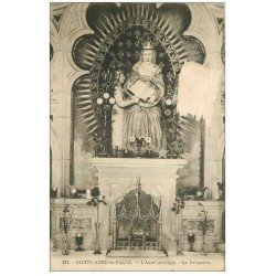 carte postale ancienne 29 SAINTE-ANNE-LA-PALUE. Reliquaire Autel 1925