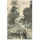 carte postale ancienne 29 SAINT-JEAN-DU-DOIGT. Laveuses Chemin creux Saint-Julien