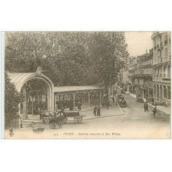 carte postale ancienne 03 VICHY. Parc Galeries couvertes Rue Wilson 1921
