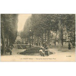 carte postale ancienne 03 VICHY. Parc. 1928