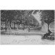 carte postale ancienne 03 VICHY. Parc. L'Allée 1902. Carte bleutée...