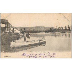 carte postale ancienne 03 VICHY. Quais de l'Allier. Le Bord avec Lavandières 1903