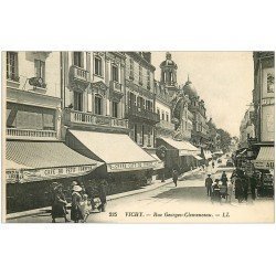 carte postale ancienne 03 VICHY. Rue Georges Clémenceau. Grand Café de France et du Petit Tonneau