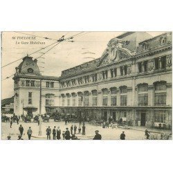 carte postale ancienne 31 TOULOUSE. Gare Matabiau Fiacres 1923