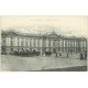 carte postale ancienne 31 TOULOUSE. Le Capitole et Fiacres