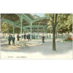 carte postale ancienne 03 VICHY. Source de l'Hôpital n° 1