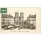 carte postale ancienne 32 AUCH. Marché Place de la Cathédrale 1909