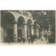 32 CASTERA-LES-BAINS. Baigneurs aux Thermes 1907