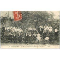 carte postale ancienne 32 LECTOURE. Enfants Jardin Institution de Luzarey 1907
