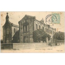 32 SAMATAN. L'Hôpital 1903 personnage côté de la fontaine