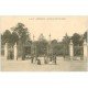 carte postale ancienne 33 BORDEAUX. Entrée Parc Bordelais cyclistes