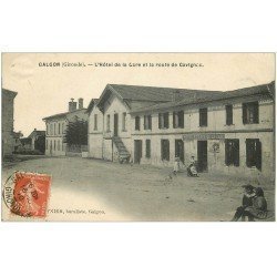carte postale ancienne 33 GALGON. Hôtel de la Gare Route de Cavignac 1910