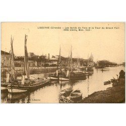 carte postale ancienne 33 LIBOURNE. Tour du Grand Port Bateaux Péniches à voile