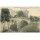 carte postale ancienne 33 SAINT-EMILION. Pont Levis Palais Cardinal enfant assis