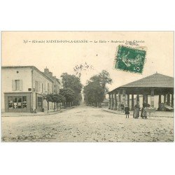 carte postale ancienne 33 SAINT-FOY-LA-GRANDE. Halle Boulevard Charrier 1907