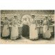 carte postale ancienne 03 VICHY. Une Famille de Donneuse d'eau