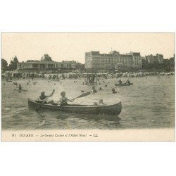 carte postale ancienne 35 DINARD. Tour de Canoé et Hôtel Royal