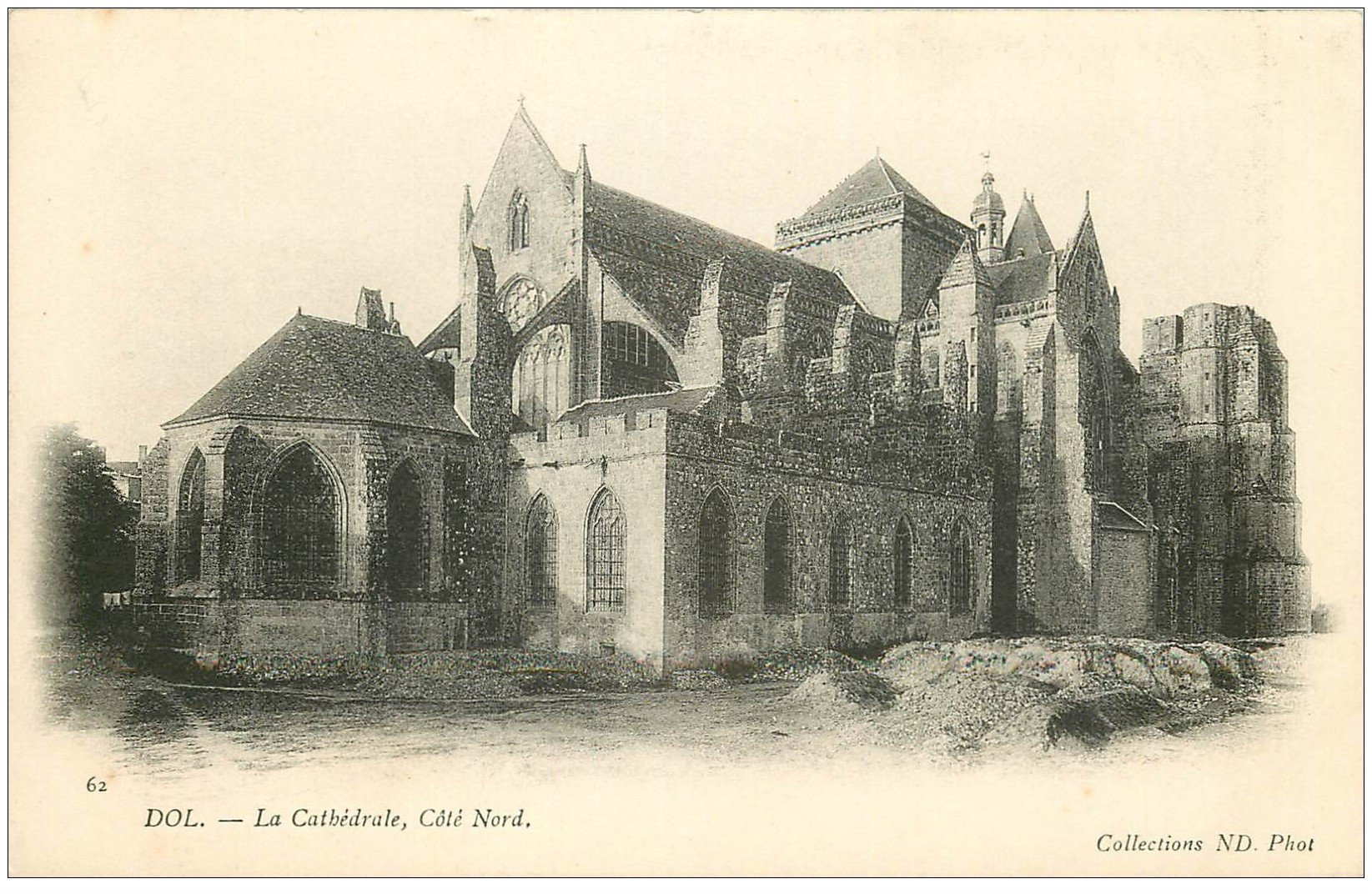 carte postale ancienne 35 DOL. Cathédrale N° 62 vers 1900