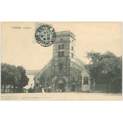carte postale ancienne 03 YZEURE. L'Eglise 1905 avec une Mariée