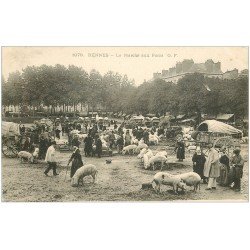 35 RENNES. Marché aux Porcs