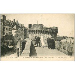 carte postale ancienne 35 SAINT-MALO. Remparts Grande Porte