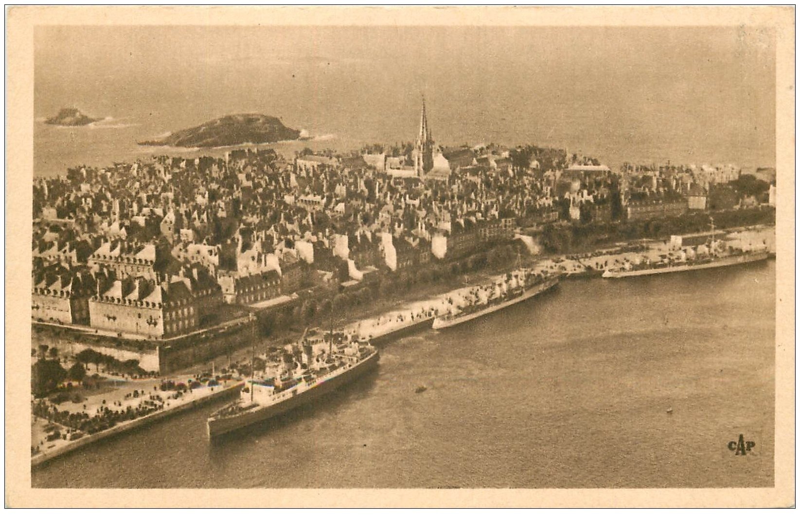 carte postale ancienne 35 SAINT-MALO. Vue d'Avion 198