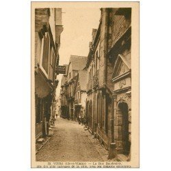 carte postale ancienne 35 VITRE. Rue Baudrairie